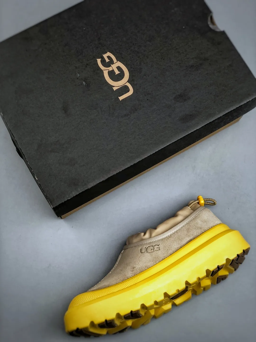 Local self-pickup 💰560 supports store delivery. Same style as Wang Yibo, the latest official revision and new style! The platform is exclusively for foreign trade UGG Tasman GTX winter neutral small potato snow shoes 1172790 Produced by the ten-year-old brand shoemaking factory production line. Pay attention to every detail. Longfeng A-grade genuine sheep fur is integrated. Created in full compliance with the ZP process. Size: 37-45